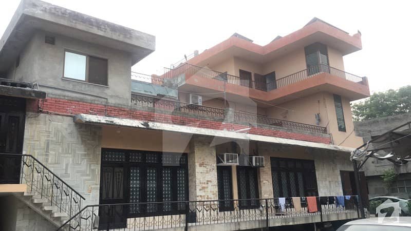 3.5 Kanal House For Sale In Lahore