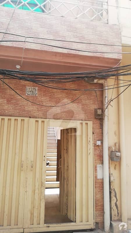 غازی روڈ کینٹ لاہور میں 4 کمروں کا 6 مرلہ مکان 1 کروڑ میں برائے فروخت۔