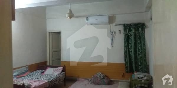 Flat For Sale In I-8/1 Islamabad