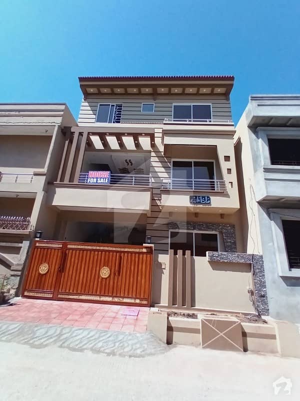 Best Price 7 Marla House For Sale In Fazal Town Phase 2 Brand New