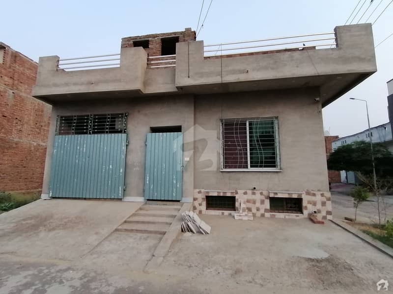 Get Your Dream House In Canal Villas Faisalabad