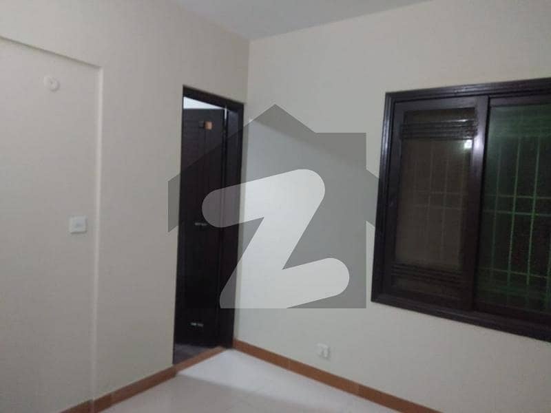 Get This Amazing 1200 Square Feet Flat Available In Dha Phase 7