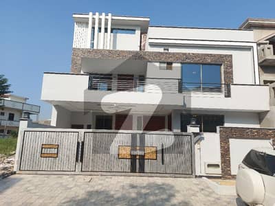 2997 Square Feet House For Sale In G-15