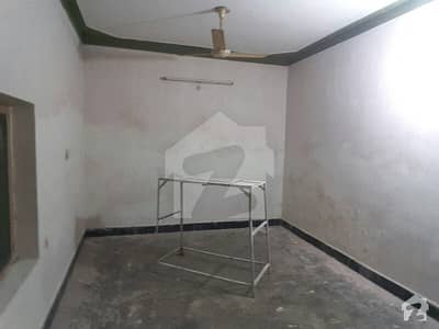1125 Square Feet Upper Portion In Jamilabad For Rent