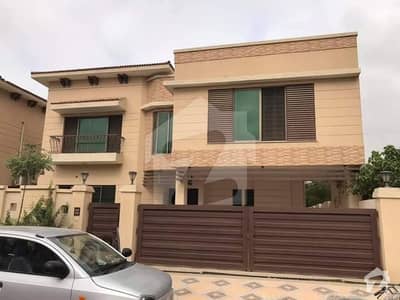 عسکری 5 - سیکٹر ایچ عسکری 5 ملیر کنٹونمنٹ کینٹ کراچی میں 5 کمروں کا 17 مرلہ مکان 1.4 لاکھ میں کرایہ پر دستیاب ہے۔ عسکری 5 - سیکٹر ایچ عسکری 5 ملیر کنٹونمنٹ کینٹ کراچی میں 5 کمروں کا 17 مرلہ مکان 1.4 لاکھ میں کرایہ پر دستیاب ہے۔