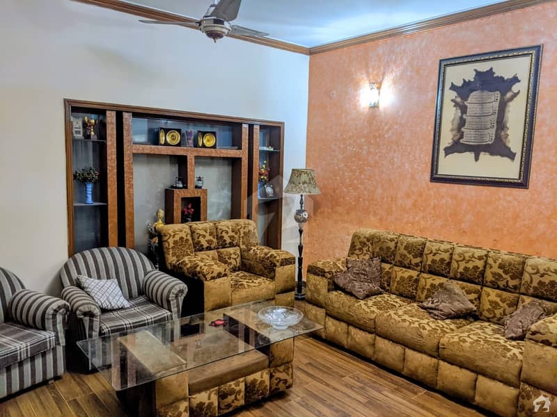 Well-planned House Available For Sale In Lahore
