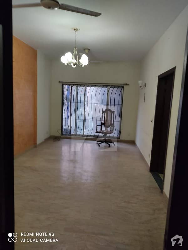 3 Bedrooms 1350 Sqft Apartment Up For Sale (investor Rate)