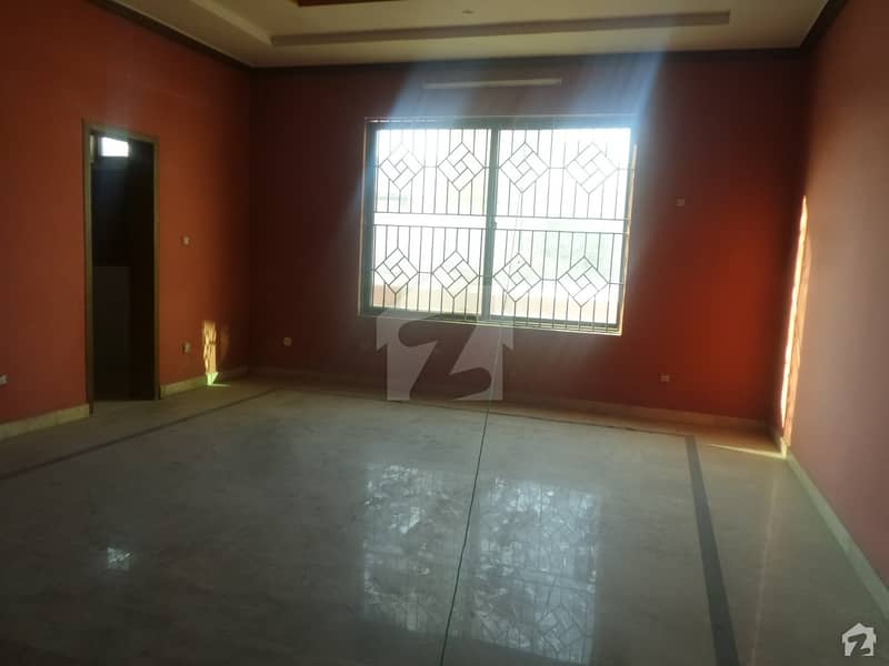 Get This Amazing 9 Marla House Available In Sher Zaman Colony