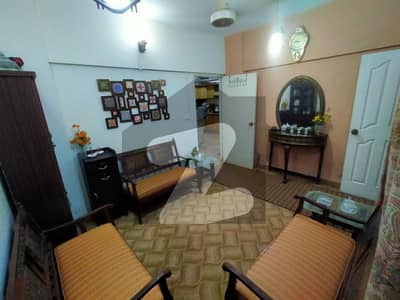 2 Bed DD Flat Available In The Heart Of Karachi 2 Bed DD Flat Available In The Heart Of Karachi