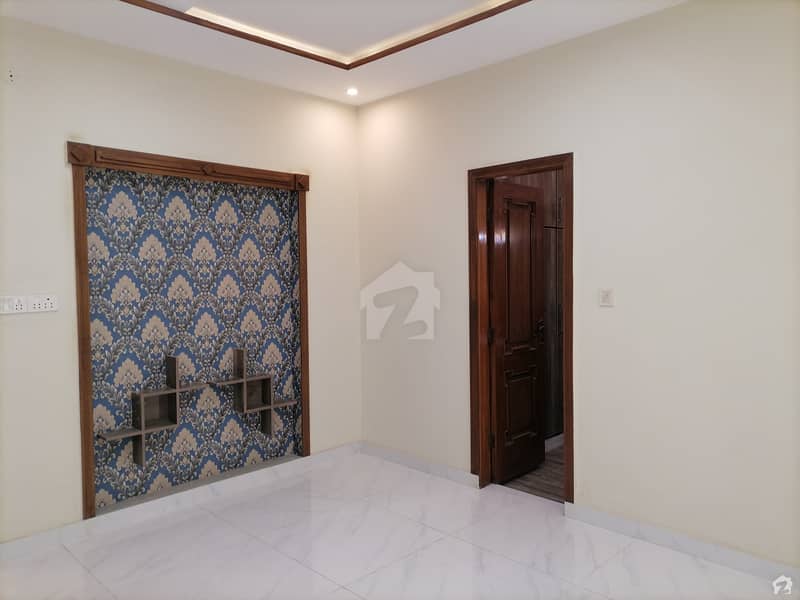 Ideal House In Lahore Available For Rs 120,000