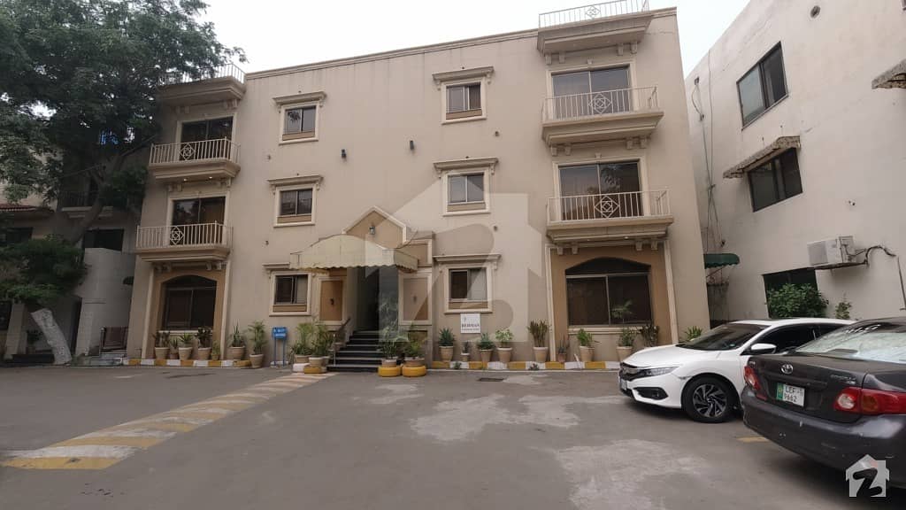ڈی ایچ اے فیز 1 ڈیفنس (ڈی ایچ اے) لاہور میں 3 کمروں کا 10 مرلہ فلیٹ 2.75 لاکھ میں کرایہ پر دستیاب ہے۔