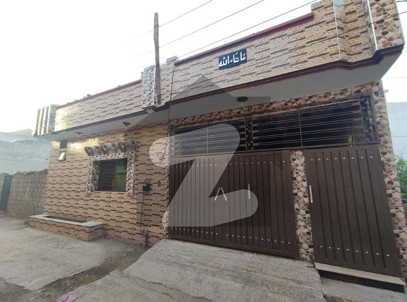 بنک کالونی دھمیال روڈ راولپنڈی میں 4 کمروں کا 7 مرلہ مکان 80 لاکھ میں برائے فروخت۔
