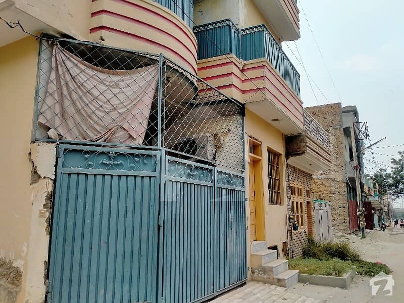 Hayatabad Phase 6 F-10 5 Marla Upper Portion For Rent 3 Room 2 Bathroom One Kitchen One Tv Lounge
