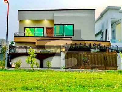 12 Marla Forever Front Open Villa At Top Heighted Location 12 Marla Forever Front Open Villa At Top Heighted Location
