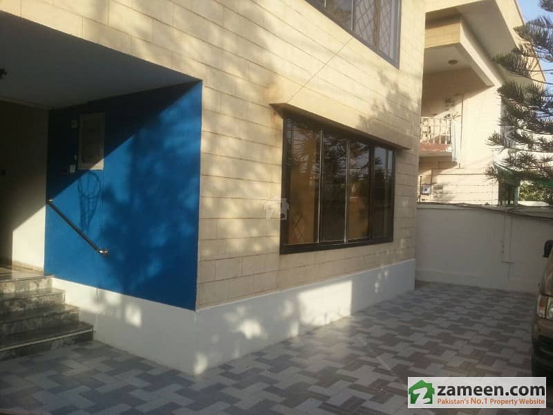 1500 Square Yards Bungalow 20 Rooms In For Rent In Old Clifton 1500 Square Yards Bungalow 20 Rooms In For Rent In Old Clifton