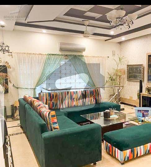 1 KANAL BEAUTIFUL AND STYLISH USED HOUSE UP FOR SALE
