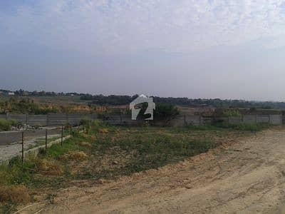 5 Marla Grace Valley T-Chowk Main Road Plot For Sale