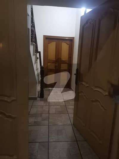 Prime Location F-11 40x90 House For Sale With Basement Demand 7 Crore 80 Lac Prime Location F-11 40x90 House For Sale With Basement Demand 7 Crore 80 Lac