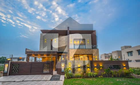 1 Kanal Most Luxurious and Fully Automated Villa for sale in DHA Lahore 1 Kanal Most Luxurious and Fully Automated Villa for sale in DHA Lahore