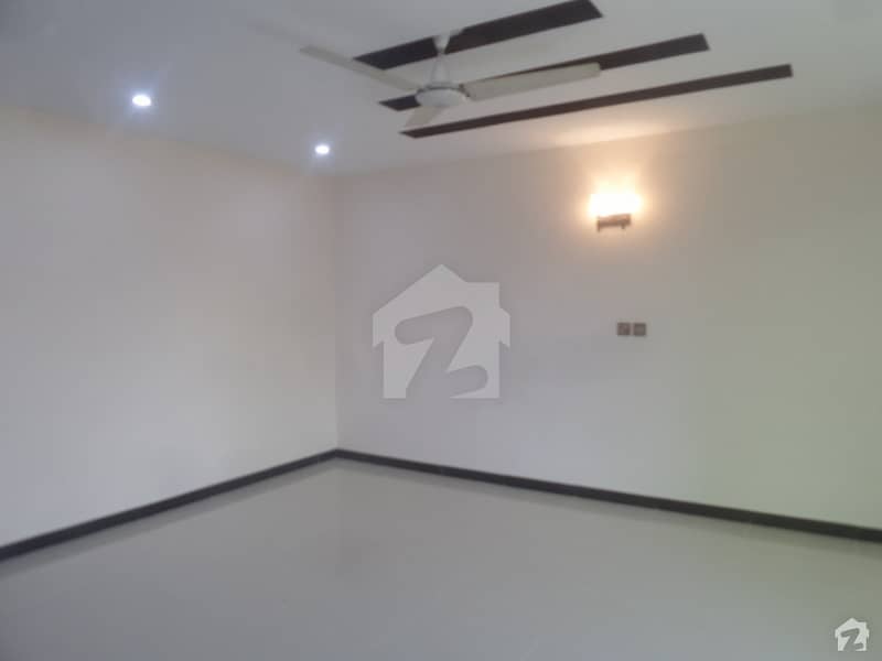 Fairly-priced 3200 Square Feet House Available In Islamabad