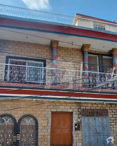 Old 5 Marla Double Storey House For Sale