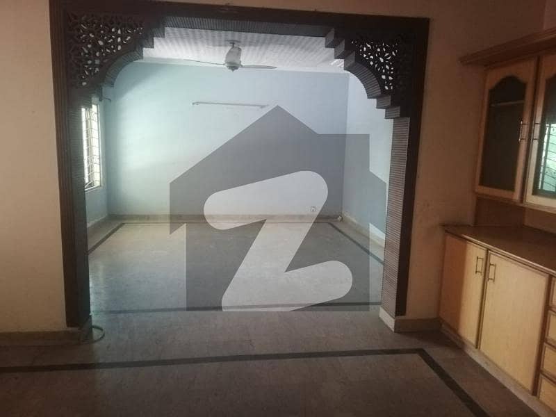 8 Marla House Is For Rent In Nfc Near Wapda town.