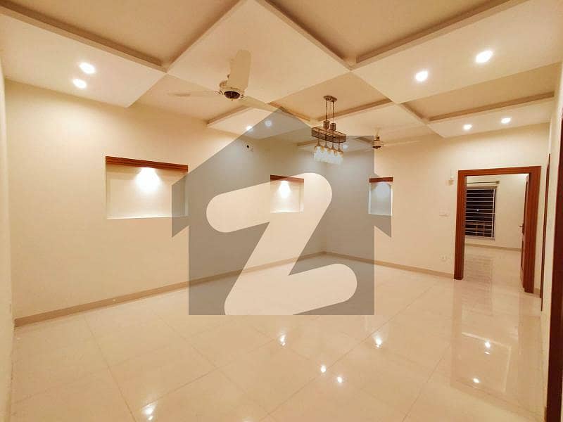10 Marla Upper Portion Is Available For Rent In Bahria Town Phase 8, Block-e, Rawalpindi