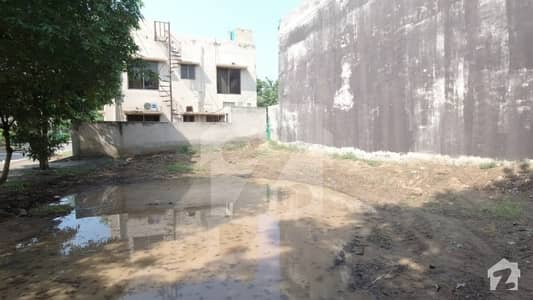 بحریہ ٹاؤن عثمان بلاک بحریہ ٹاؤن سیکٹر B بحریہ ٹاؤن لاہور میں 9 مرلہ رہائشی پلاٹ 1.4 کروڑ میں برائے فروخت۔ بحریہ ٹاؤن عثمان بلاک بحریہ ٹاؤن سیکٹر B بحریہ ٹاؤن لاہور میں 9 مرلہ رہائشی پلاٹ 1.4 کروڑ میں برائے فروخت۔