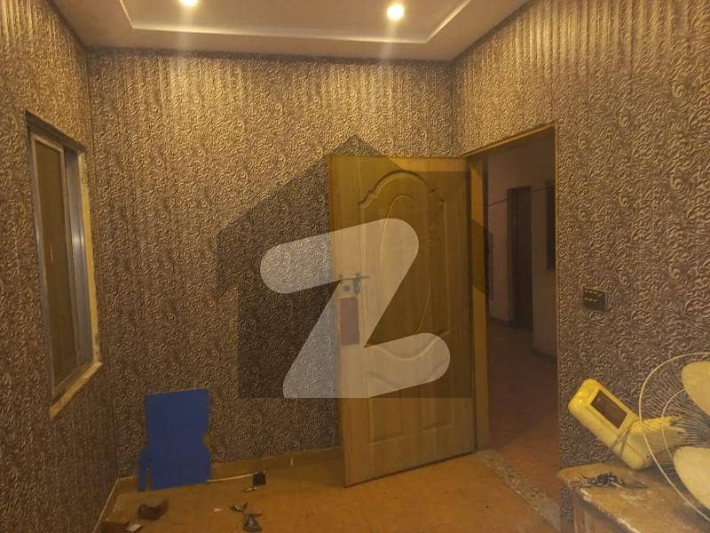 In Johar Town Flat For Sale Sized 335 Square Feet