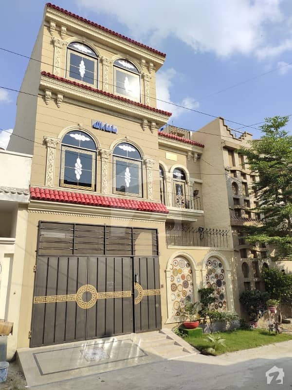 الرحمان گارڈن لاہور میں 4 کمروں کا 5 مرلہ مکان 1.2 کروڑ میں برائے فروخت۔
