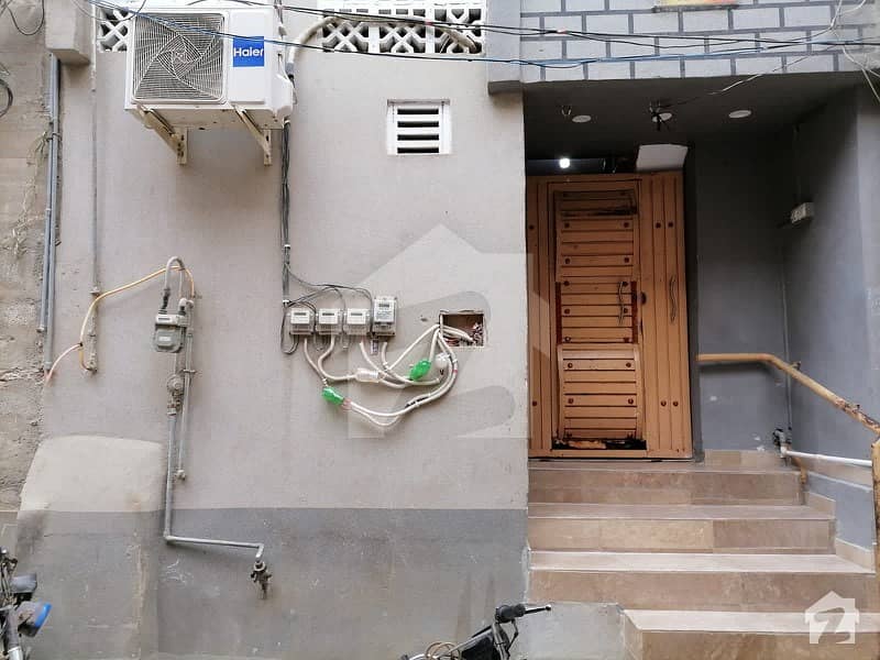 محمودآباد نمبر 5 محمود آباد کراچی میں 8 کمروں کا 2 مرلہ مکان 1.35 کروڑ میں برائے فروخت۔