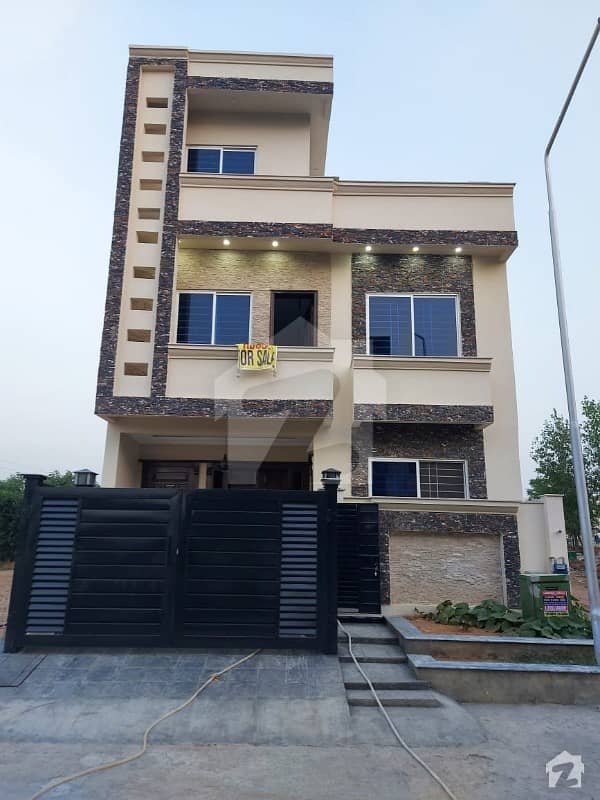 25x40 Brand New House For Sale