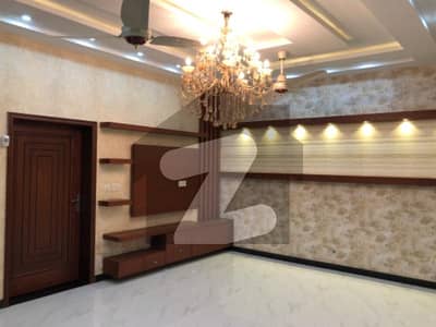 10 Marla Luxury Brand New House For Sale 10 Marla Luxury Brand New House For Sale