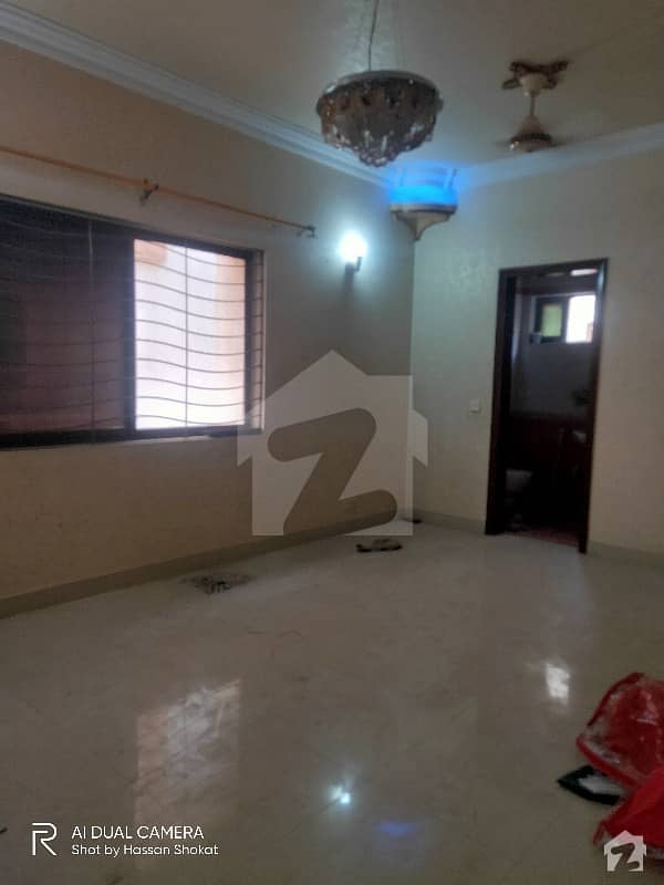 Flat Sized 1800 Square Feet In North Nazimabad - Block B