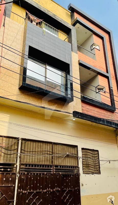 Newly Builted 7 Marla House Near Bank Stop, Ferozpur Road For Sale