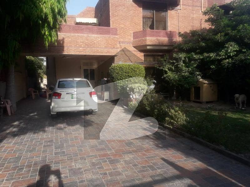 2 Kanal Upper Portion In Nisar Colony Near Polo Ground Cantt Ideal Location
