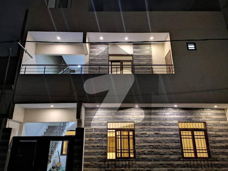 کے ڈی اے ایمپلائز کوآپریٹیو ہاؤسنگ سوسائٹی سکیم 33 - سیکٹر 15-A سکیم 33 کراچی میں 4 کمروں کا 4 مرلہ مکان 1.8 کروڑ میں برائے فروخت۔