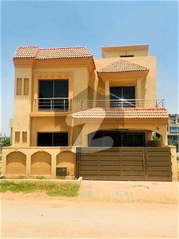 7 Marla Brand New House For Sale In Usman Block