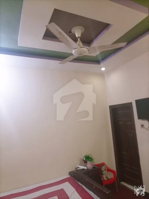 حیات آباد فیز 2 حیات آباد پشاور میں 6 کمروں کا 10 مرلہ مکان 95 ہزار میں کرایہ پر دستیاب ہے۔