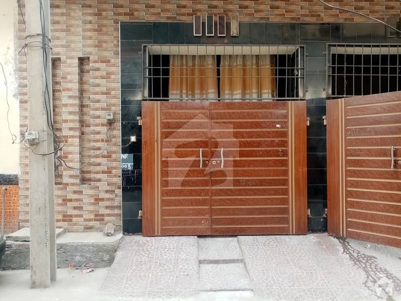 In Satiana Road Of Faisalabad, A 3 Marla House Is Available