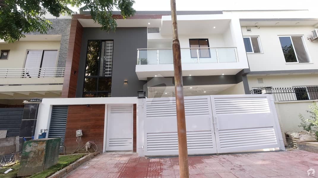 G-9 4 30x50 Brand New Stylish House Near Metro 9th Avenue