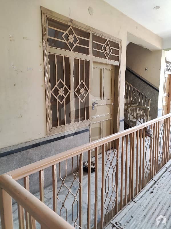 چارسدہ روڈ پشاور میں 2 کمروں کا 0. مرلہ کمرہ 6 ہزار میں کرایہ پر دستیاب ہے۔