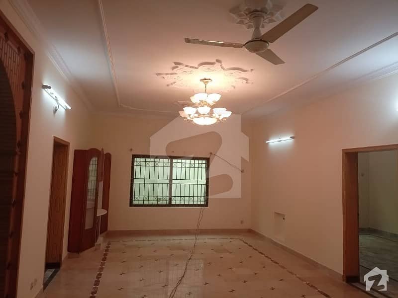2700 Square Feet Upper Portion Is Available For Rent In Pwd Housing Scheme