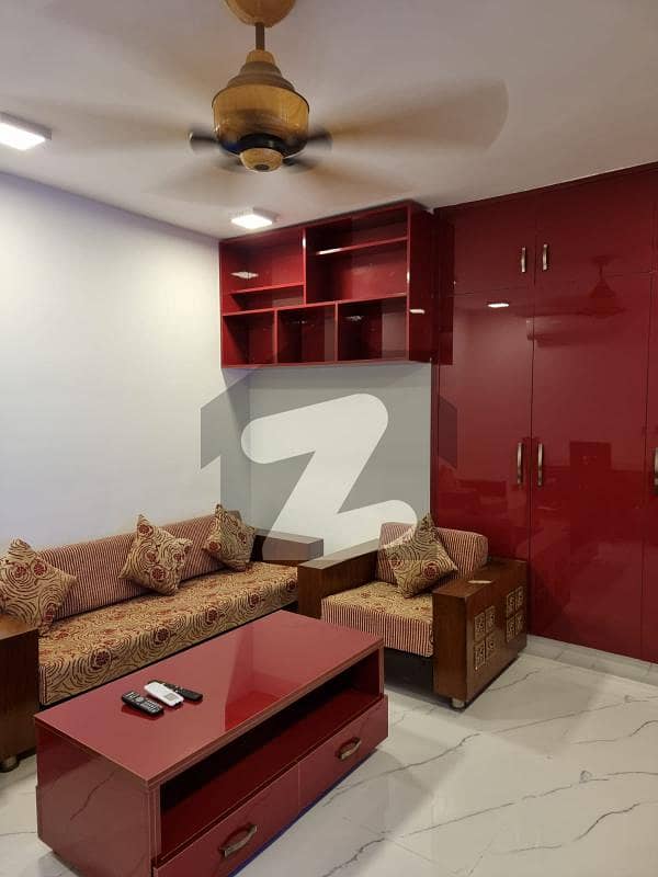 First Floor Luxury Apartment 3 Rooms With 1 Lounge & Kitchen Furnished Branded