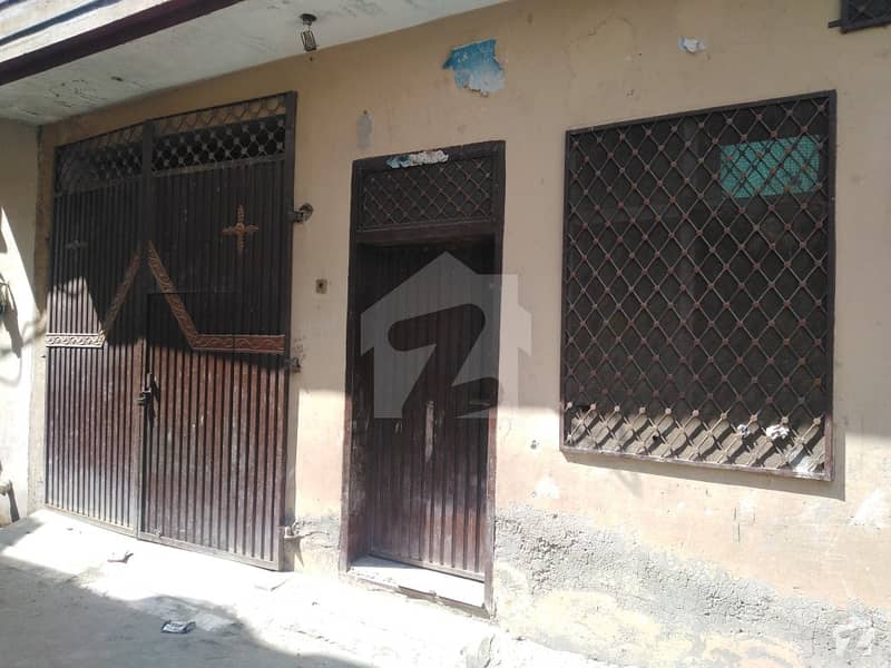 پاجیگی روڈ پشاور میں 3 کمروں کا 4 مرلہ مکان 50 لاکھ میں برائے فروخت۔