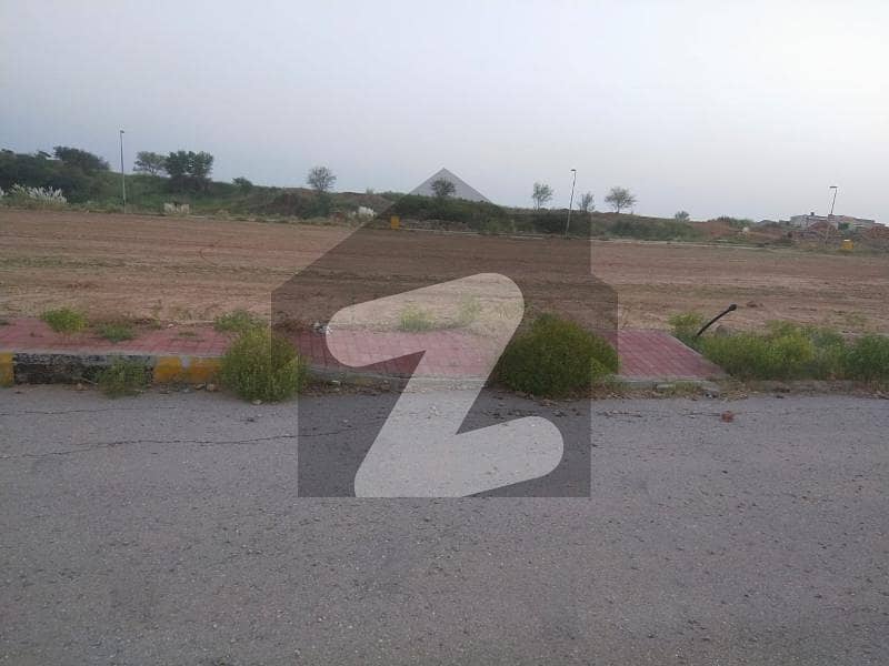 Bahria Town Phase 8 Sector F-3 Plot For Sale Level Plot