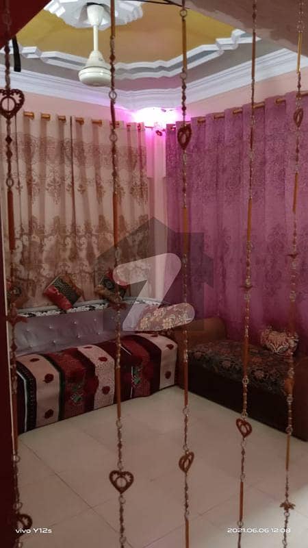 گلشنِ معمار گداپ ٹاؤن کراچی میں 2 کمروں کا 4 مرلہ فلیٹ 45 لاکھ میں برائے فروخت۔