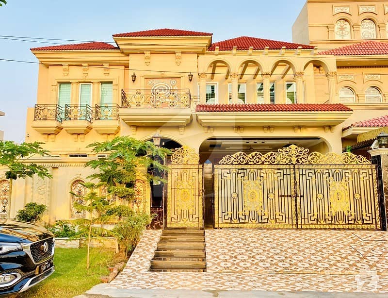 1 Kanal Luxurious Bungalow House For Sale In F-block Canal Gardens Near Bahria Town 1 Kanal Luxurious Bungalow House For Sale In F-block Canal Gardens Near Bahria Town