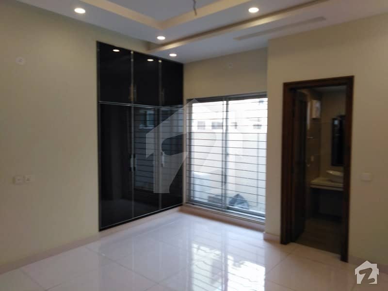 Ground Floor  Flat For Sale In Icon Valley Phase 1 Lahore In Only Rs. 7,500,000