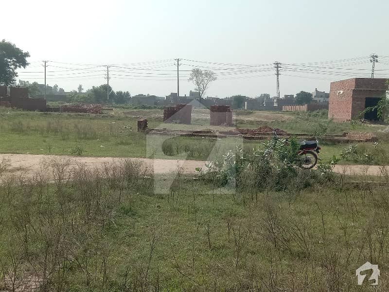6 Marla Plot For Sale Near Kahna Kacha Or Defence Road And Ring Road Lahore